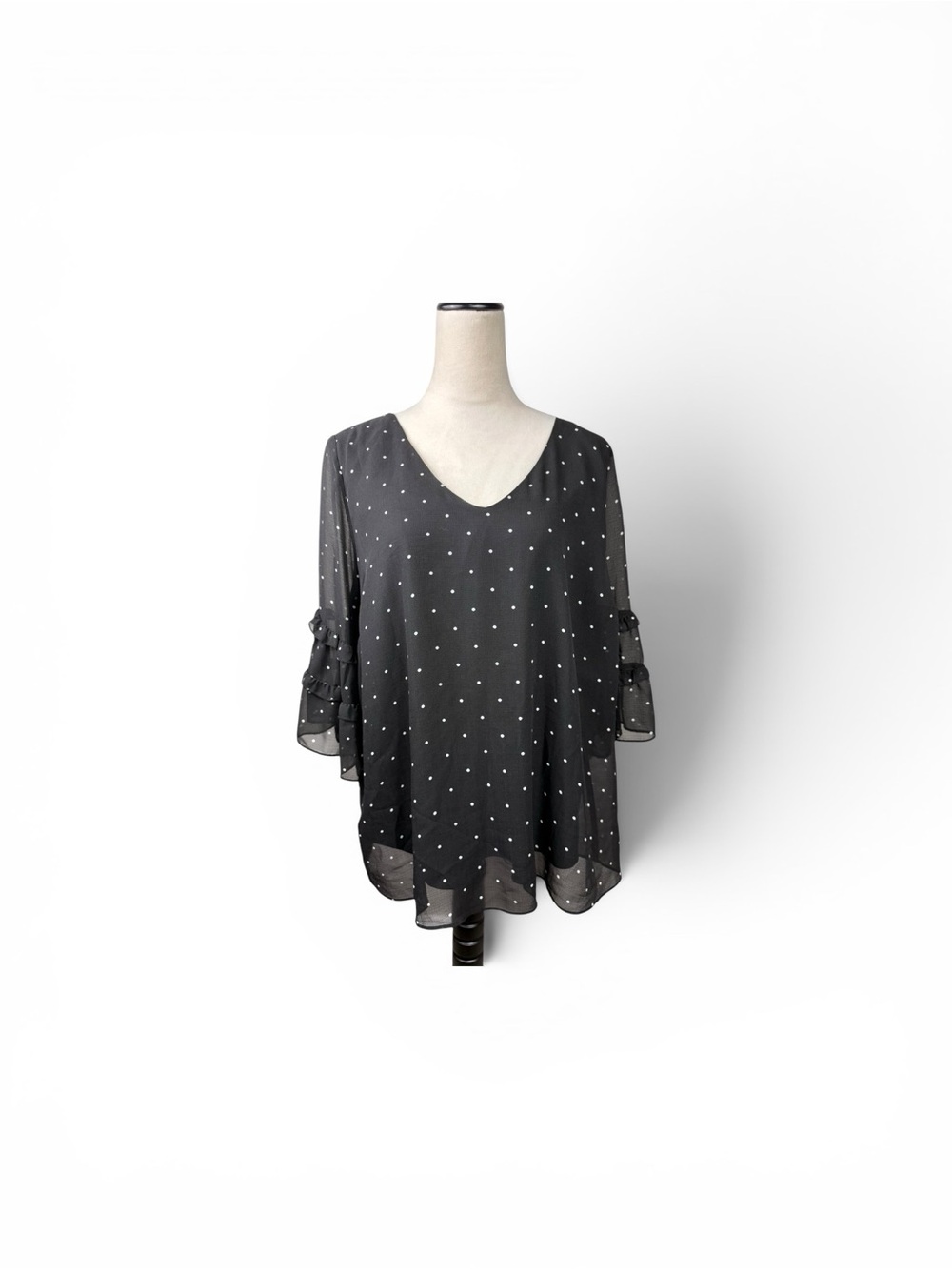 torrid Black Polka Dot V-Neck Chiffon Blouse size 0-large-12